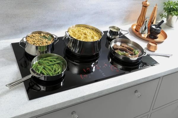 Cooking on a Electric Cooktop