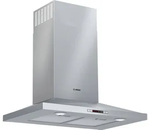 Front view of the Bosch 800 Series HCP30E52UC 30” wall mounted range hood