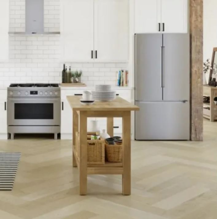 Bosch 800 Series Easy Clean Bottom Freezer Refrigerator