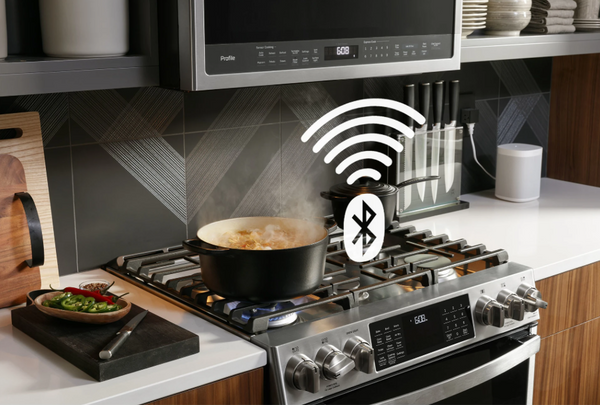 An infographic depicting the Wi-Fi syncing on the GE Profile PB965YPFS range 