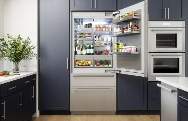 The Thermador Freedom T36BB110SS refrigerator with its door open