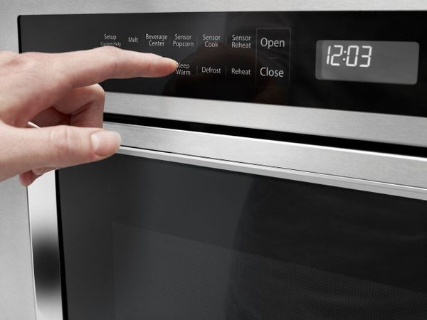 Microwave Drawer Using a Microwave Drawer