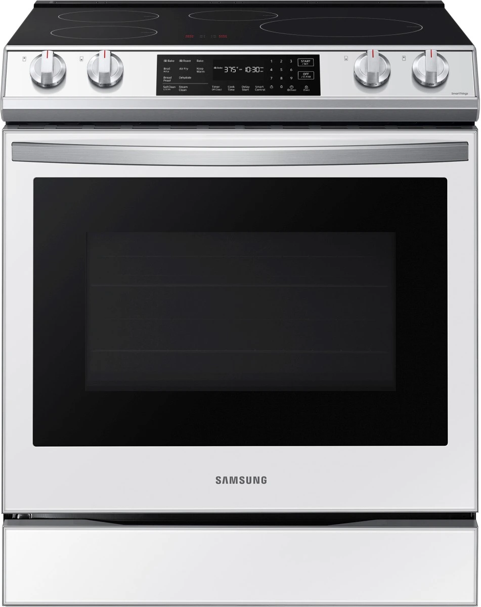 Credit: Samsung Front view of the Samsung NE63BB861112 30” induction range