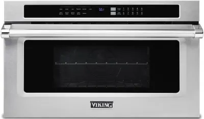 Front view of the Viking VMDD5306SS 30” convection microwave 