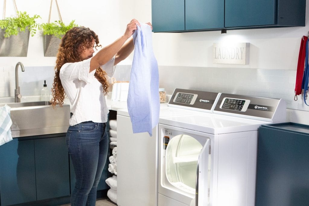 Speed Queen washer and dryer vignette