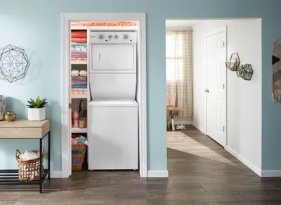 Whirlpool White Laundry Center