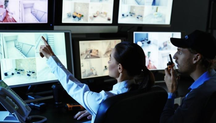CI_Get-A-Home-Security-System_1.jpg Professionals monitoring security