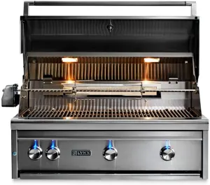 Credit: Viking Front view of the Viking 5 Series VQGI5541NSS 6-burner grill