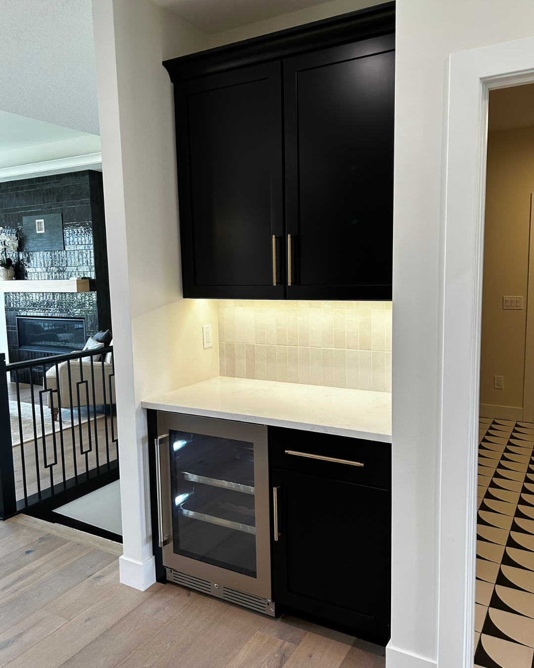 kitchen dry bar area with undercounter beverage cooler space