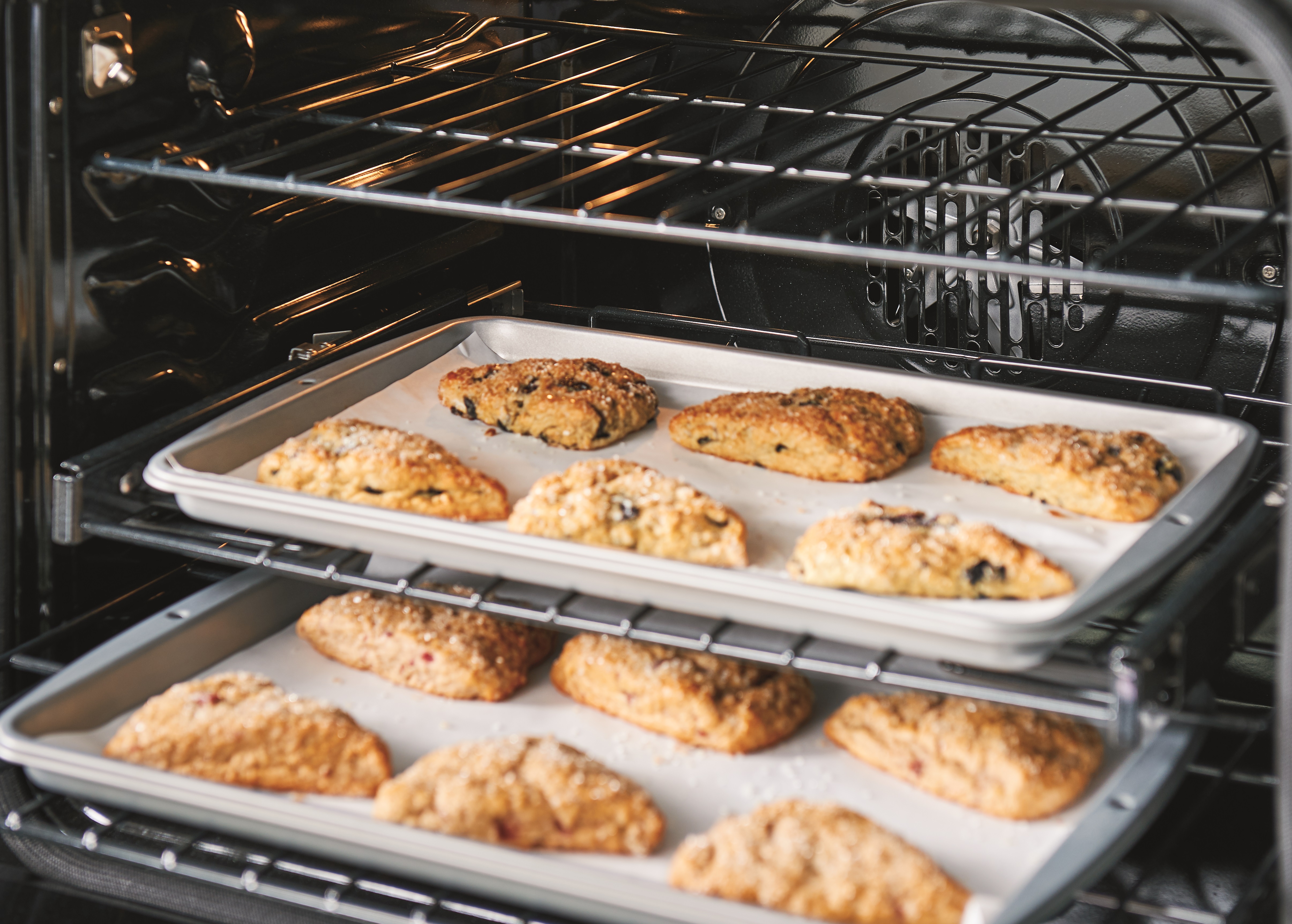 Credit: GE Pastries baked with true convection heat on cafe CES700P3MD1 range