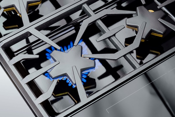 Overhead shot of Thermador Star burner