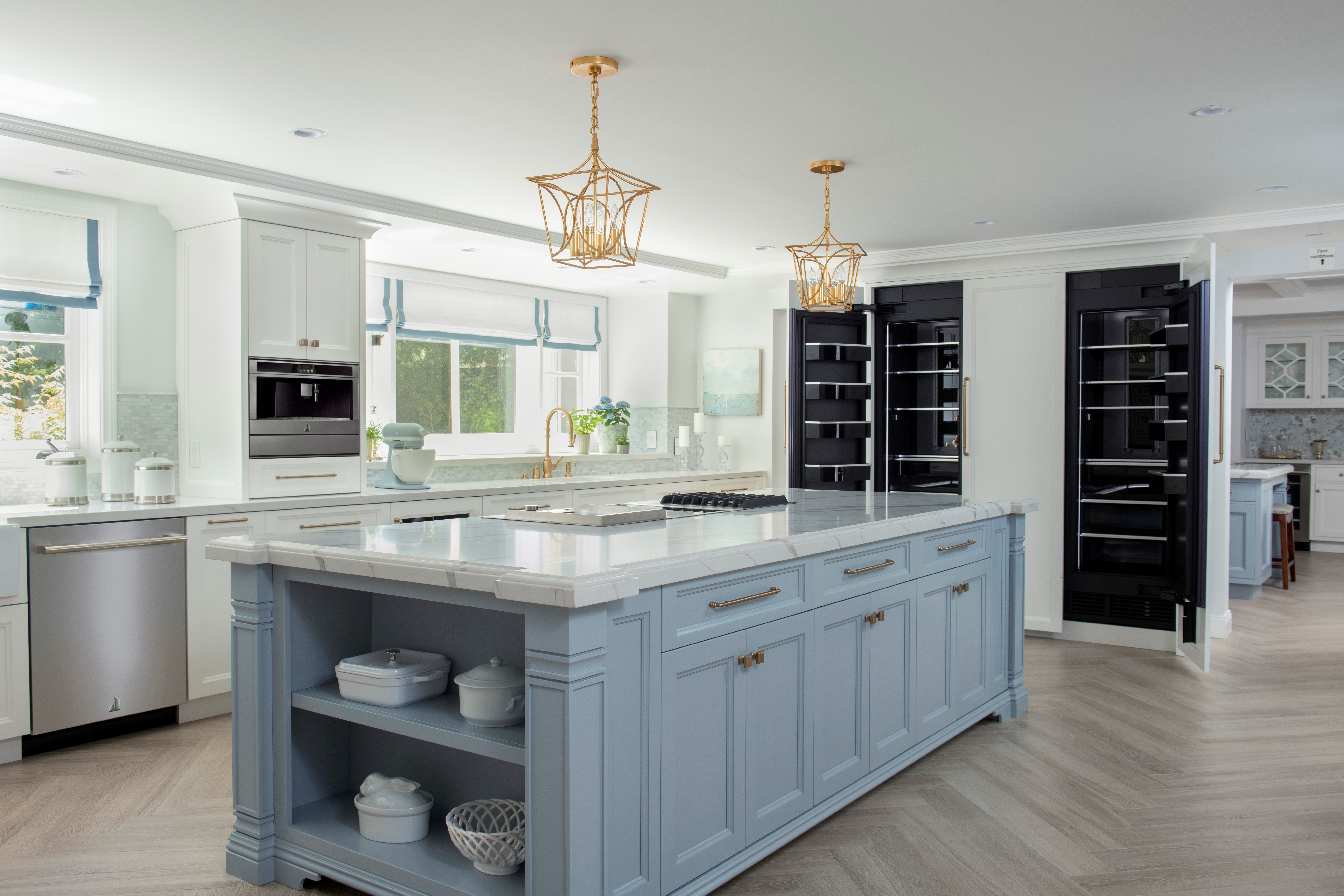 modern kitchen design with full suite of Jenn-Air appliances