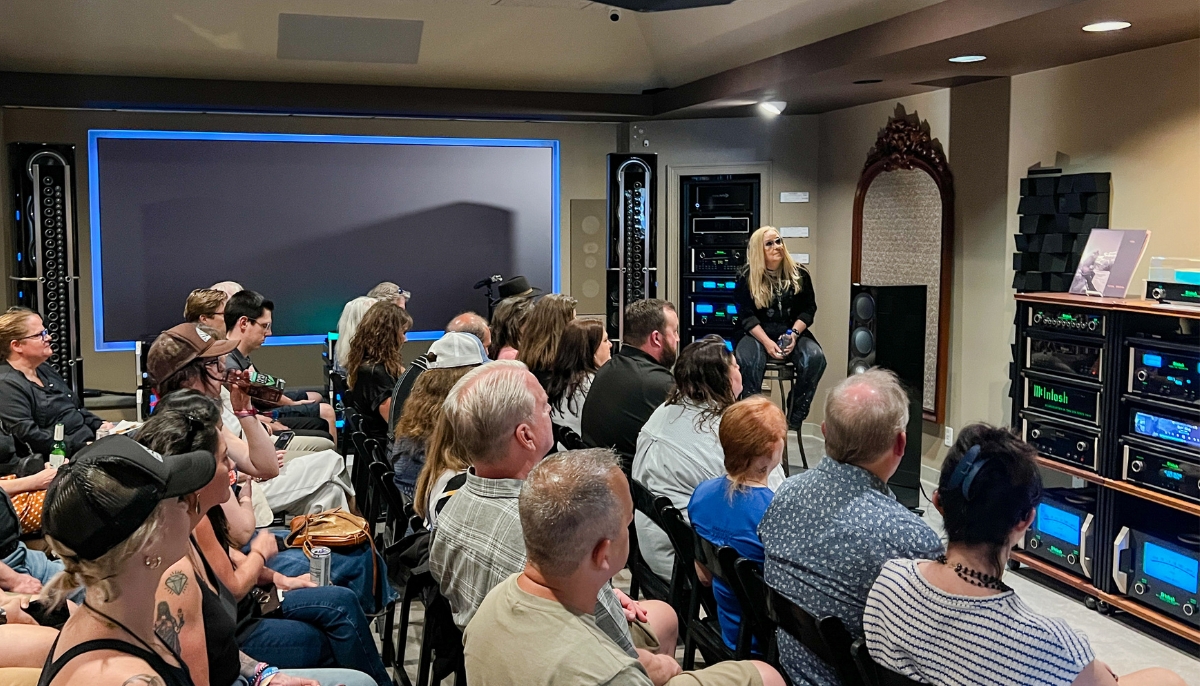 An Evening with Melissa Etheridge: Reliving the Magic of 'Rise' at HiFi ...