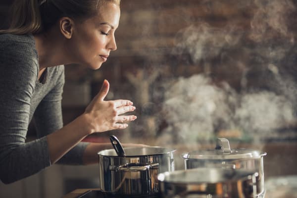 Finding the right kitchen exhaust hood Finding the right kitchen exhaust hood