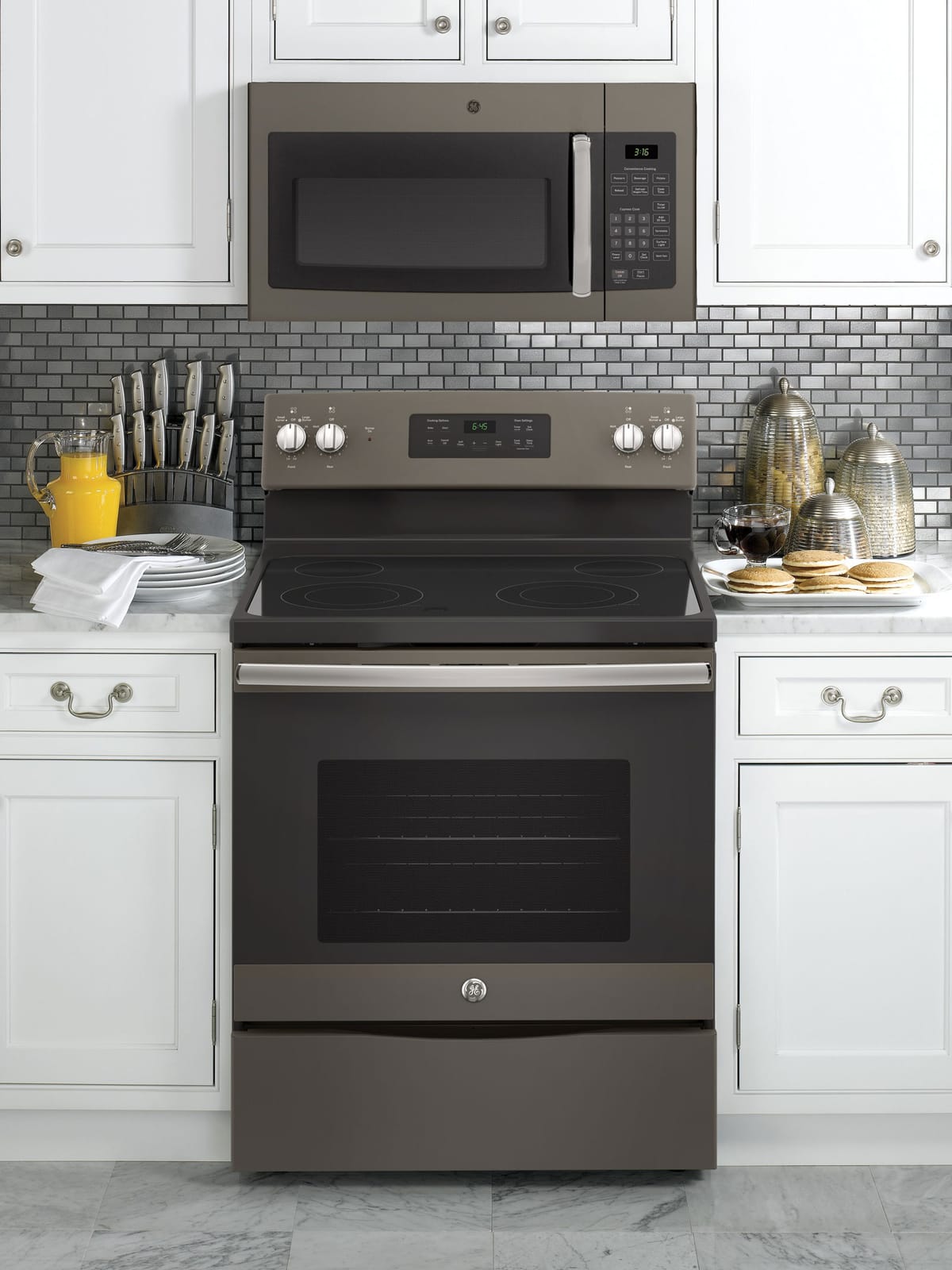 05 Ranges, Ovens & Cooktops
