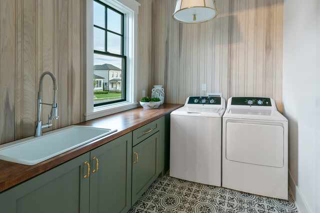 Top load washing machine and dryer set