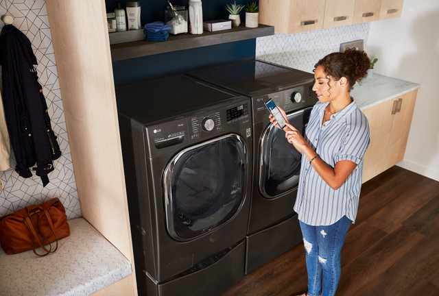 Smart Washer and Dryer Set App Notification