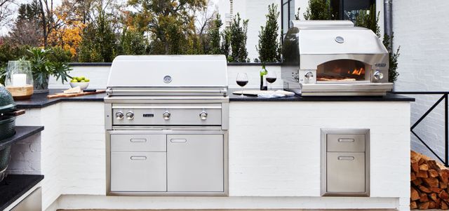 Lynx Outdoor Kitchen Pizza Oven