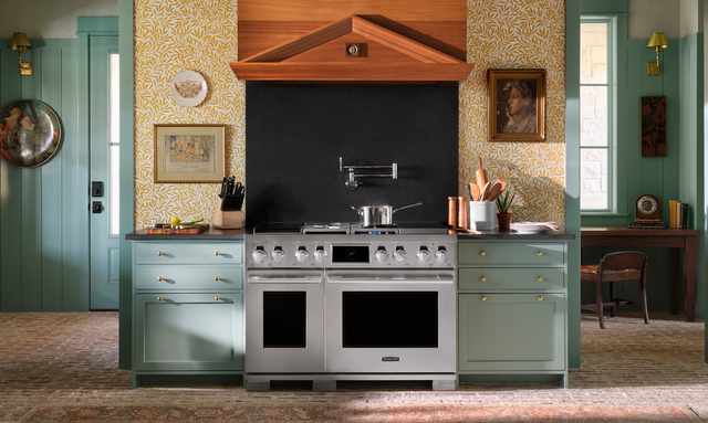 Signature Kitchen Suite 48 inch range in kitchen Signature Kitchen Suite 48 inch range in kitchen
