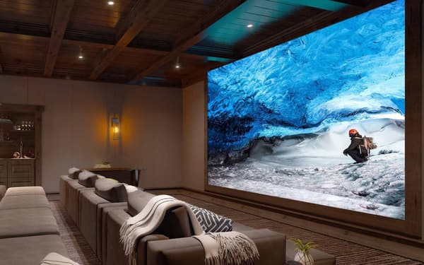 Sony crystal 16k home theater