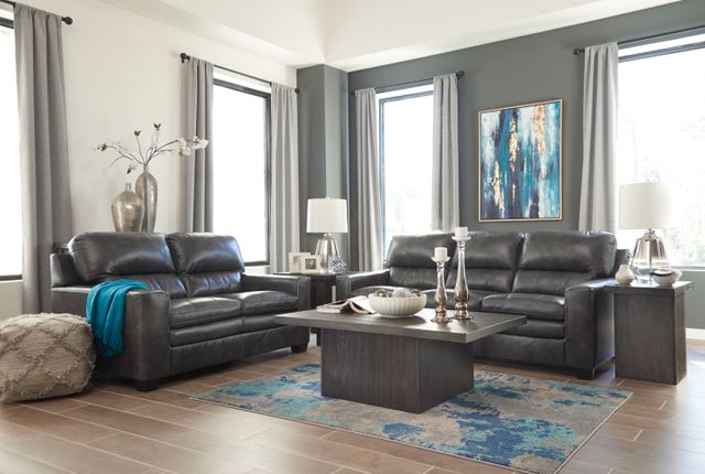 Front view of a m<p><img alt=