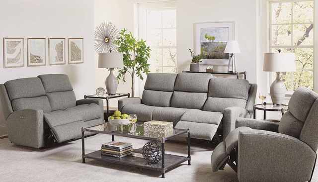 Credit: Flexsteel Front view of a modern living room with Flexsteel reclining sofas
