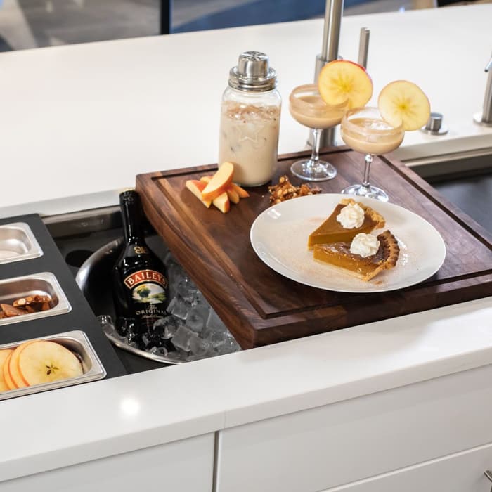 Pumpkin Pie Using the Galley Workstation