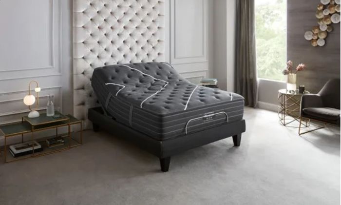 luxurious dark beautyrest adjustable base