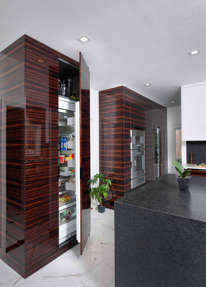 Kitchen Gets Sleek and Shiny Update