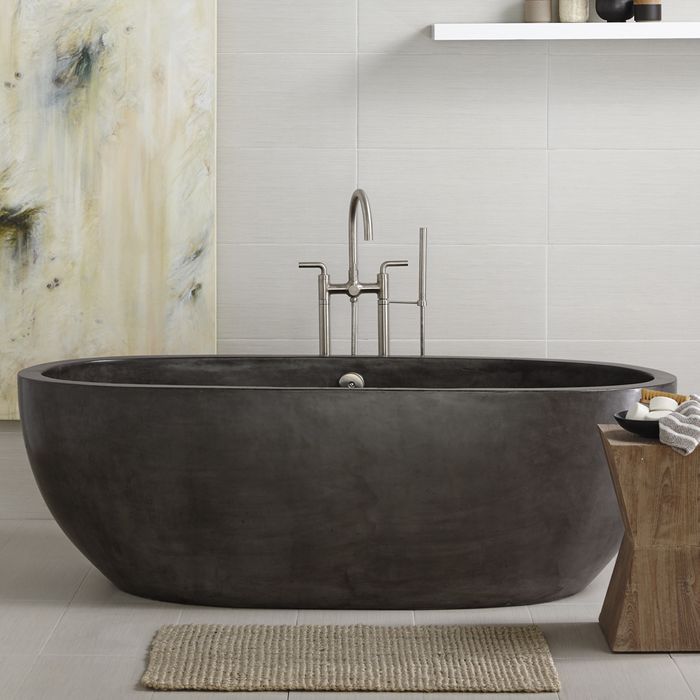 Free-Standing Versus Drop-In Tubs