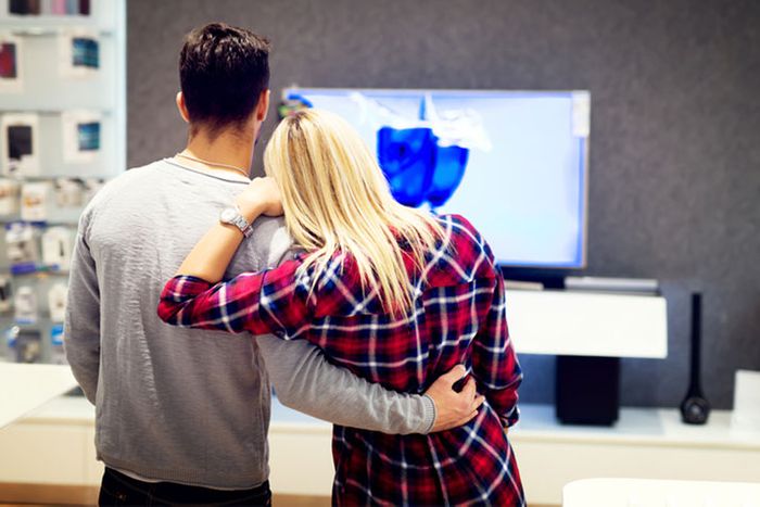 The Most Effective Method to Choose the Best Size TV for a Family Room