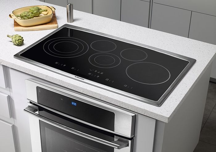 Induction Cooktops vs. Rangetops