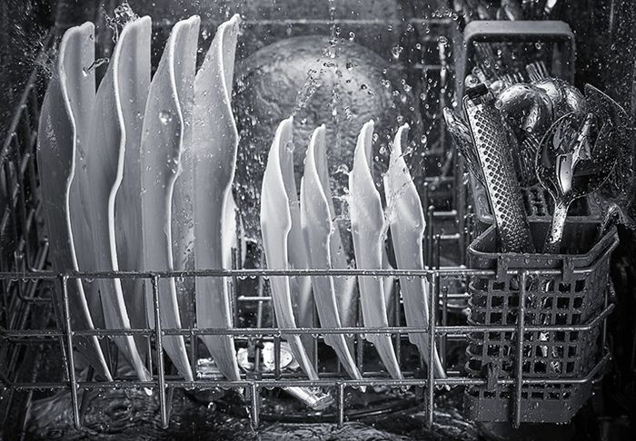 Experience the Wonder of a KitchenAid Dishwasher