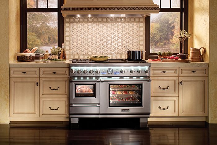 Cook Like a Pro with a Thermador Double Oven