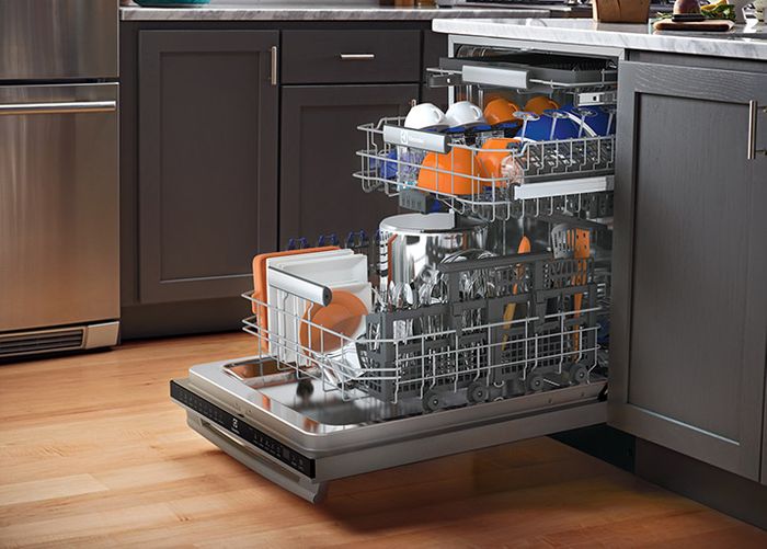 Explore the Features of an Electrolux Dishwasher