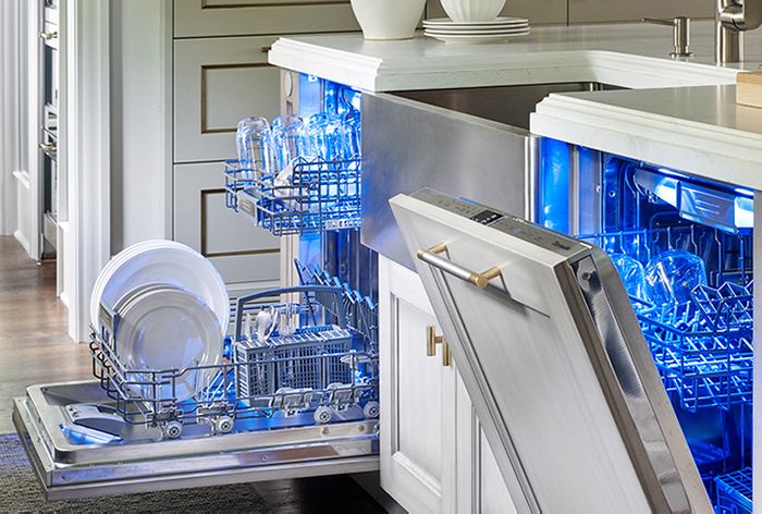 Let a Thermador Dishwasher Do the Thinking for You