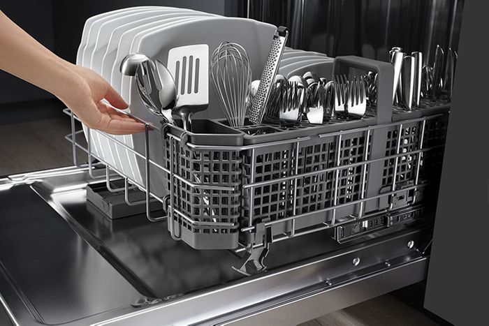 Why Should I Use Water Softener in my Dishwasher?