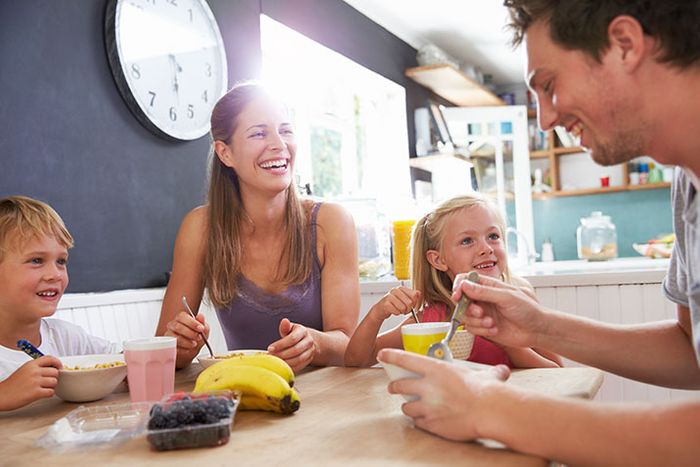How to Create a Beautiful Breakfast Nook