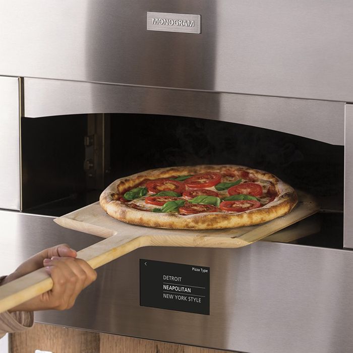 Cook Pizza like Professional with Monogram