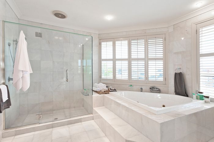 Organize Your Master Bathroom Like a Boss