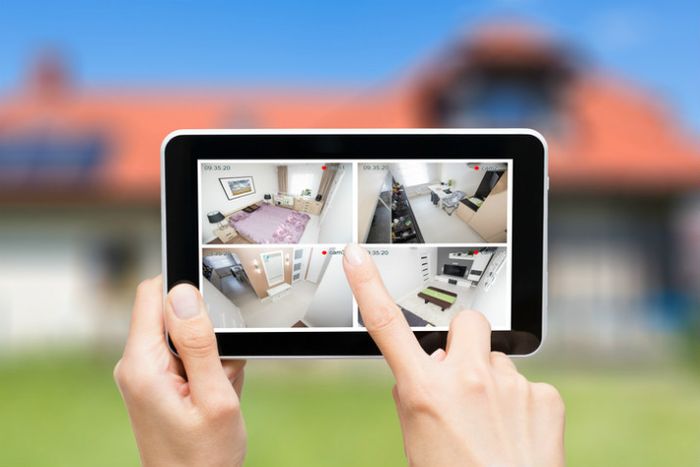 Going on Summer Vacation? Here's How to Upgrade Your Home Automation Tech
