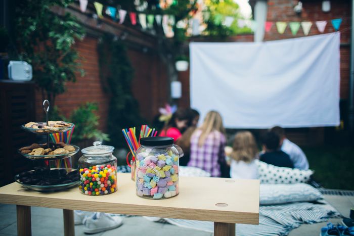 4 Things to Think About When Looking at Projectors