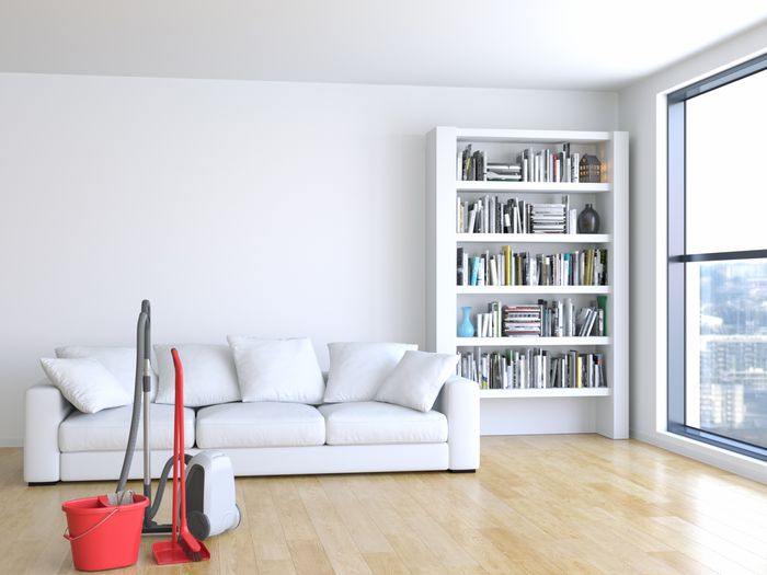 Free Your Life from Clutter: Organize and Maintain Your Living Room