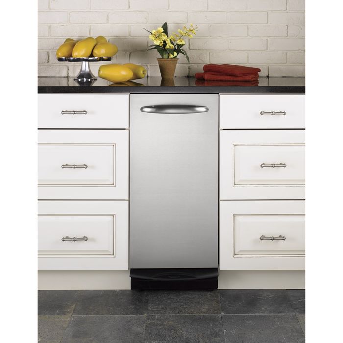 Why Getting a GE Monogram Trash Compactor is Worth It