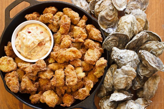 4 Ways to Cook Oysters with a Frigidaire Gallery Range for Oyster Day 