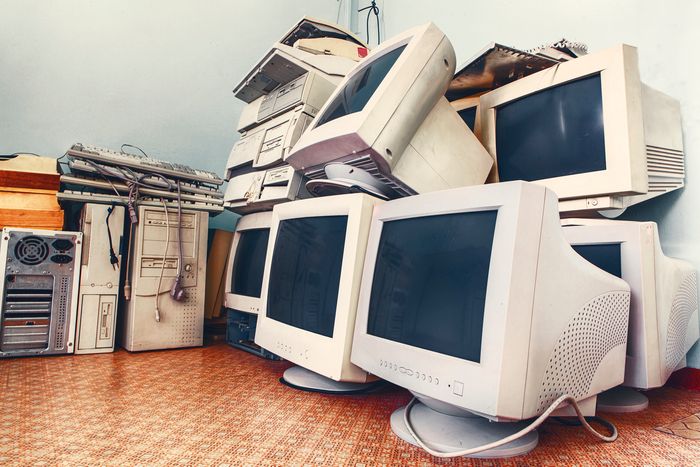 7 Crafty Ways to Recycle Old Electronics