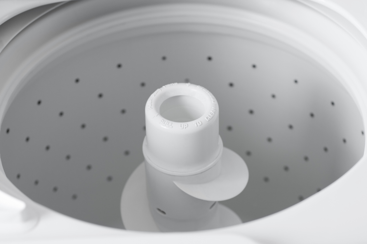 a top-loading washer agitator
