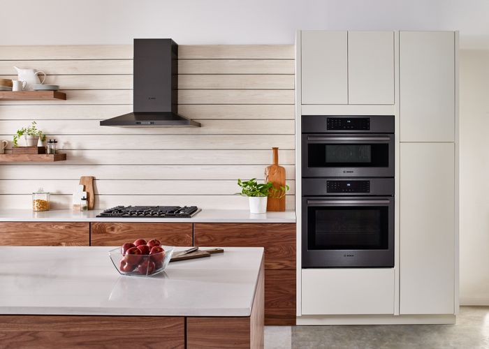 Wall Oven vs. Freestanding Range: Which is Right for You?