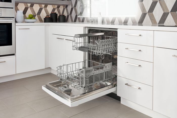 So Many Dishwashers- Which One is Right for You?