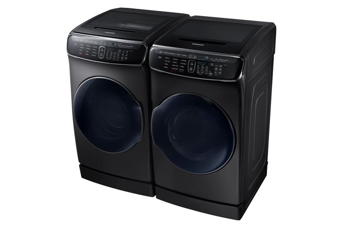 Product shot of a black Samsung washing machine and dryer pair.